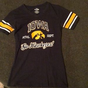 Iowa Hawkeyes tee shirt